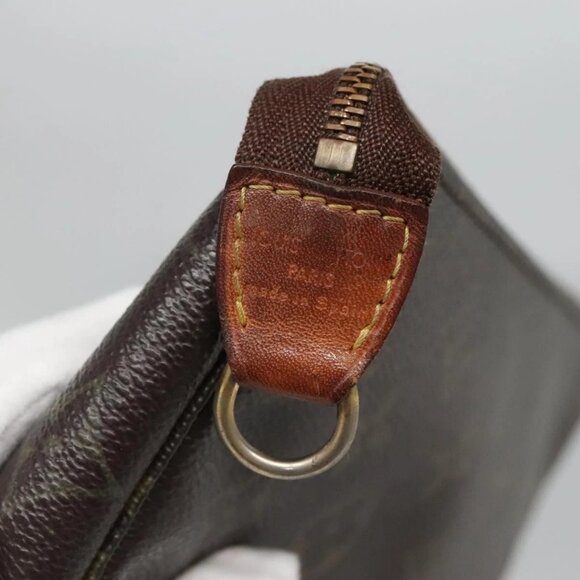 LOUIS VUITTON Monogram Pochette Accessoires Pouch - Picture 6 of 14